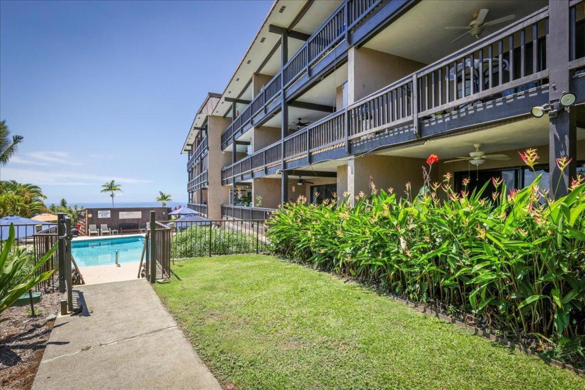 Вилла Kona Westwind 1 New! Quiet Ocean-View 1St Floor | Patio | Pool Каилуа-Кона Экстерьер фото
