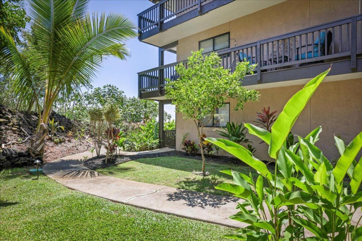 Вилла Kona Westwind 1 New! Quiet Ocean-View 1St Floor | Patio | Pool Каилуа-Кона Экстерьер фото
