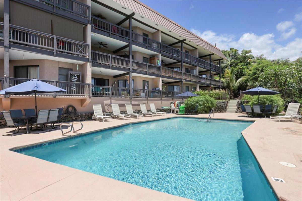 Вилла Kona Westwind 1 New! Quiet Ocean-View 1St Floor | Patio | Pool Каилуа-Кона Экстерьер фото