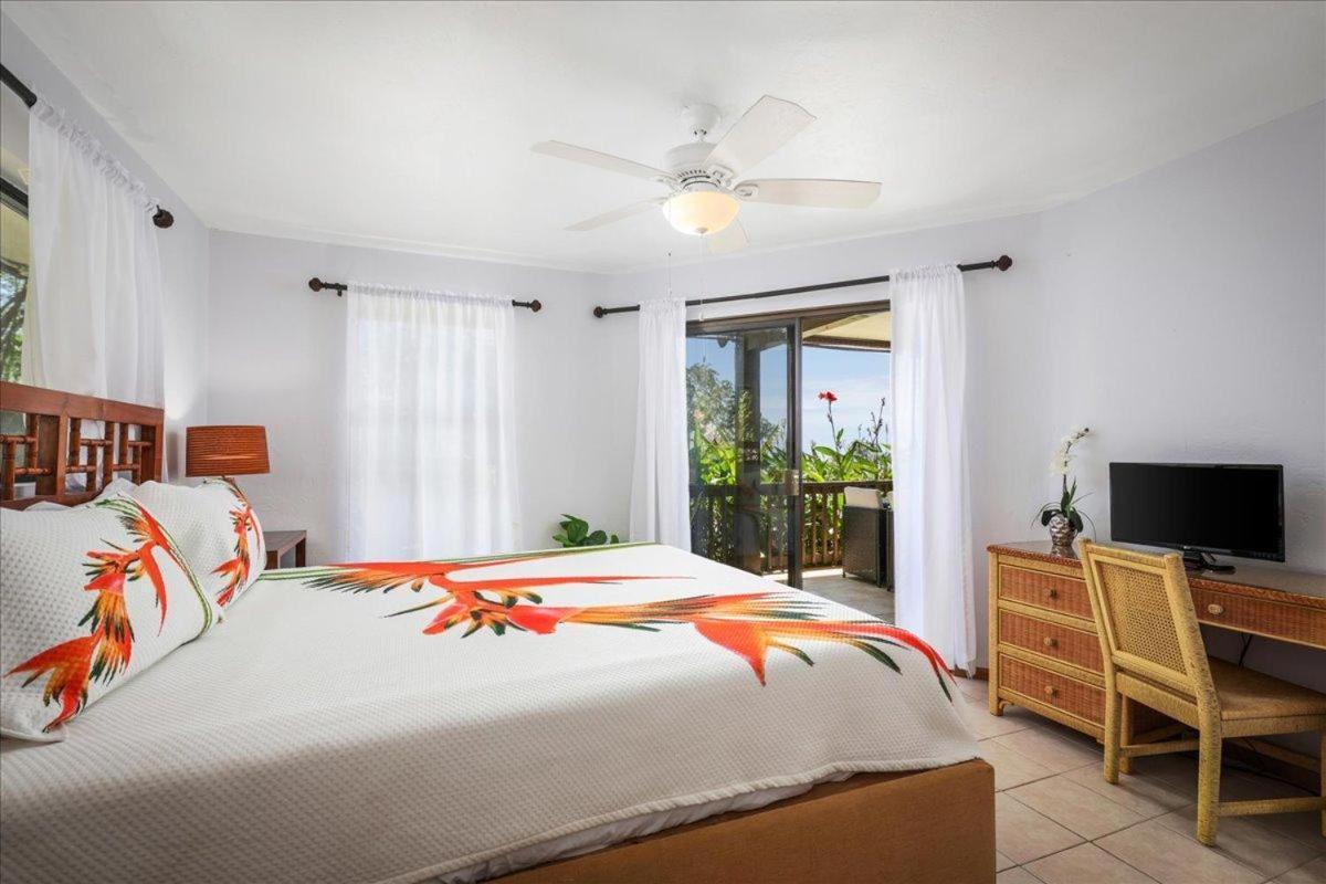 Вилла Kona Westwind 1 New! Quiet Ocean-View 1St Floor | Patio | Pool Каилуа-Кона Экстерьер фото