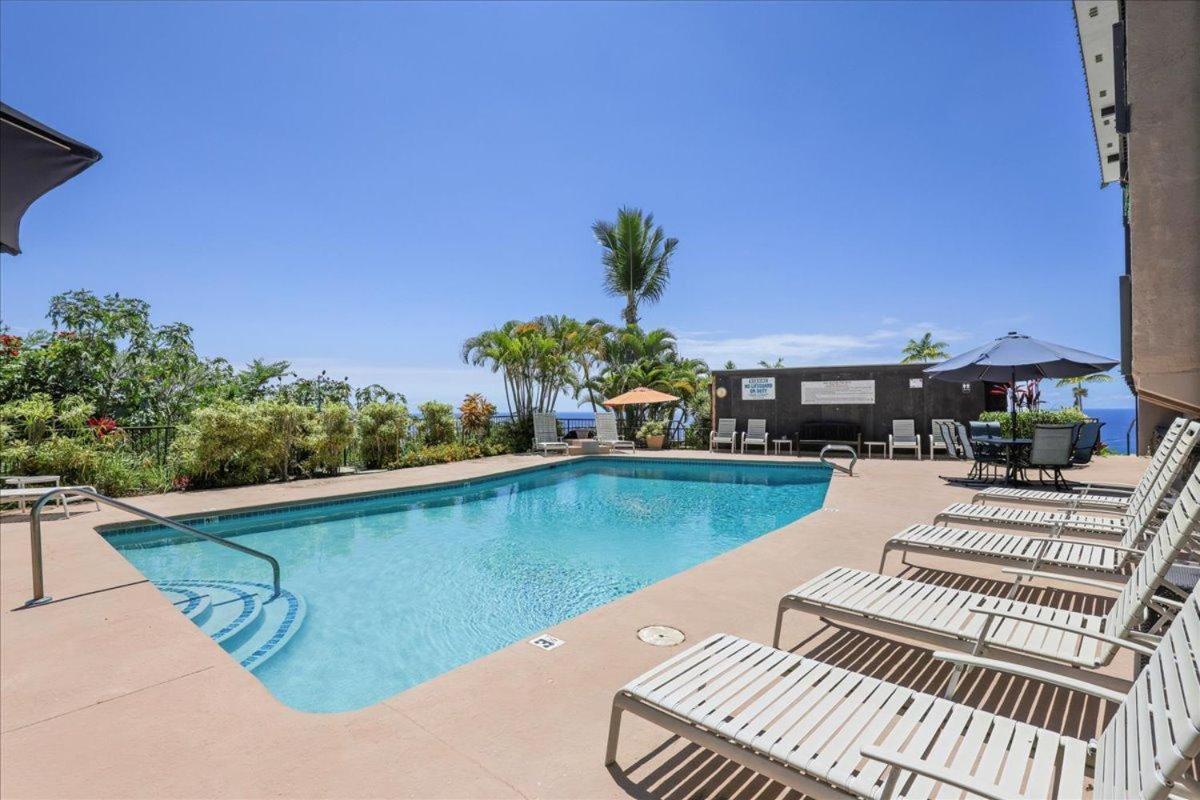 Вилла Kona Westwind 1 New! Quiet Ocean-View 1St Floor | Patio | Pool Каилуа-Кона Экстерьер фото