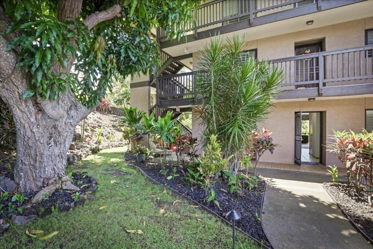 Вилла Kona Westwind 1 New! Quiet Ocean-View 1St Floor | Patio | Pool Каилуа-Кона Экстерьер фото